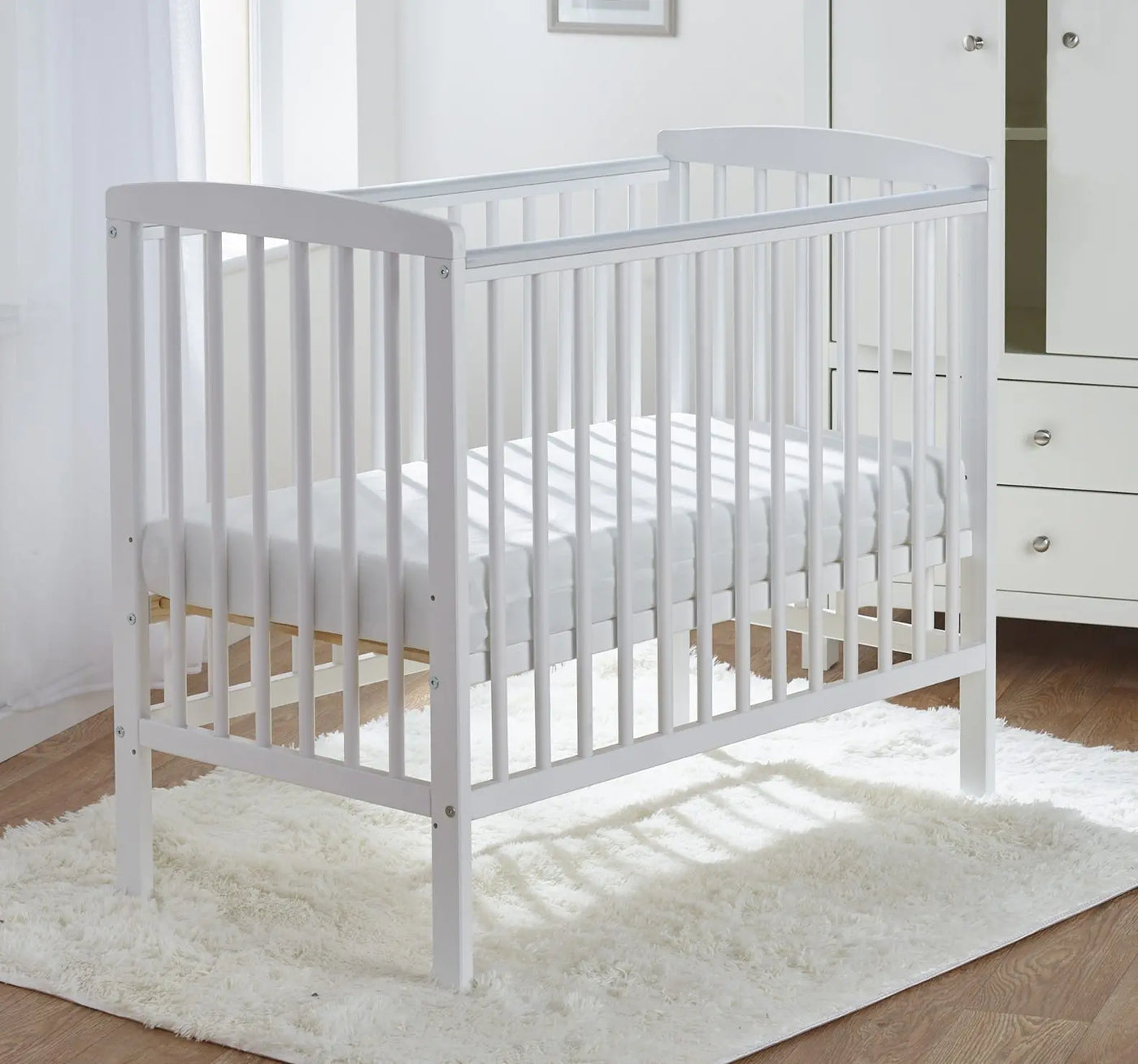 Sydney Compact Cot with Kinder Flow Mattress White/Natural