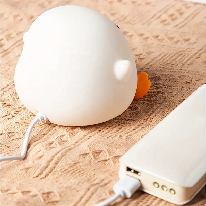 Beautiful Soothing Silicone Night Light, Duckling Light For Bedroom Sleeping Night Light Cartoon, Atmospheric Eye Protection Dormitory Bedroom Night Light