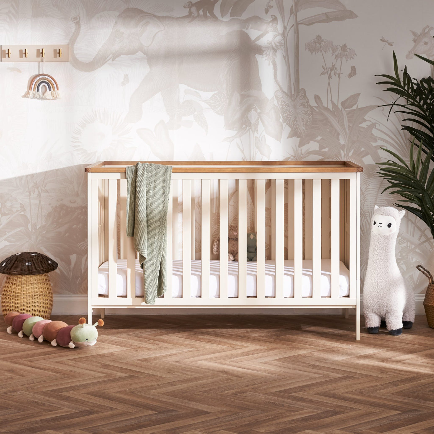 Modern BabyCot Bed Evie Obaby Cashmere