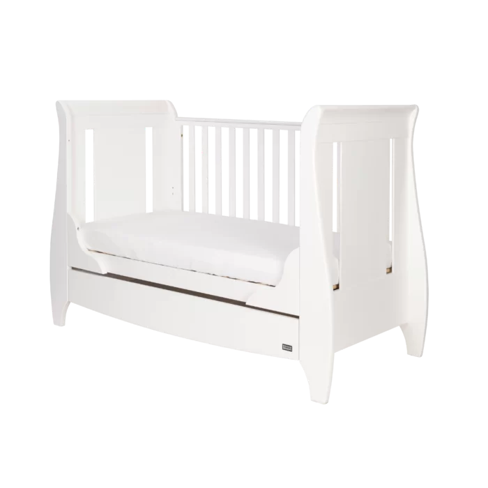 Stylish Classic Design Lucas Cot Bed 2-Piece Nursery Furniture Set, White