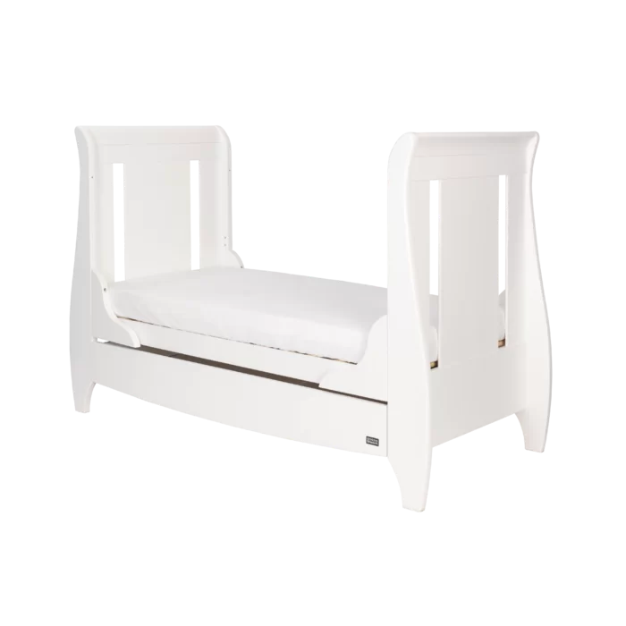 Stylish Classic Design Lucas Cot Bed 2-Piece Nursery Furniture Set, White