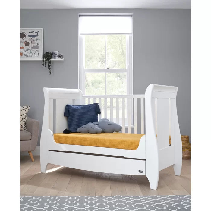 Gives a Modern Feel Stylish Choice Lucas Cot Bed 3-Piece Nursery Furniture Set, White