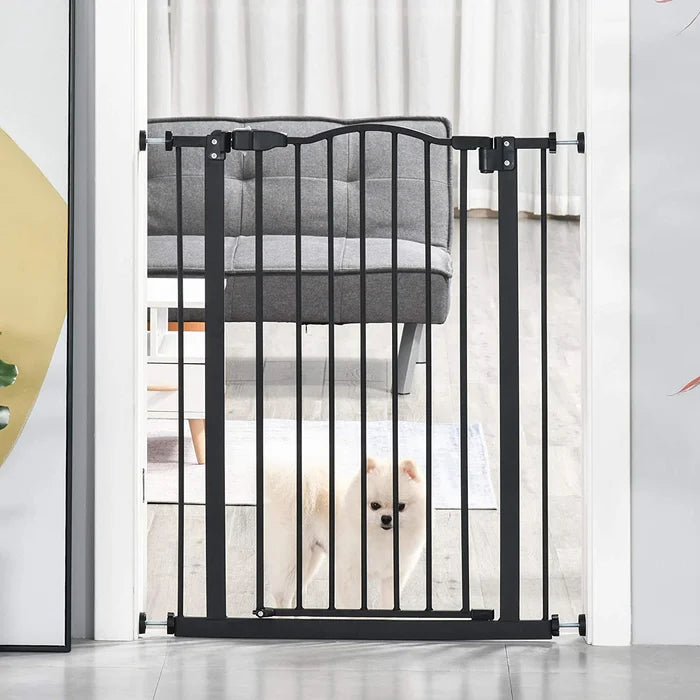 Pawhut Metal Free Standing Pet Gate With Door - Black