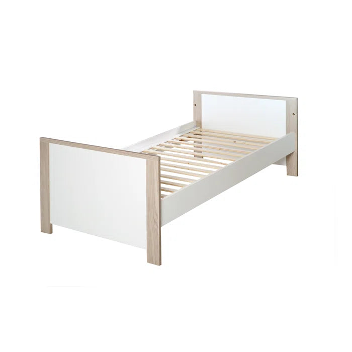 Deluxe 2 Piece Modern Style Cot Set - White