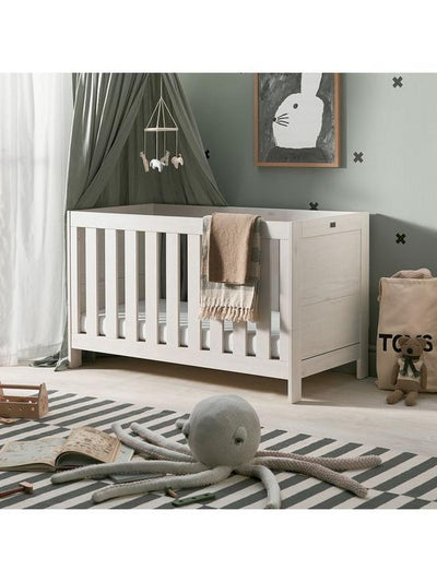 Modern Alnmouth Oak 2 Piece Cot and Dresser Furniture Set