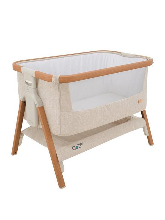 Stylish Bedside Crib - Scandinavian Walnut/Ecru