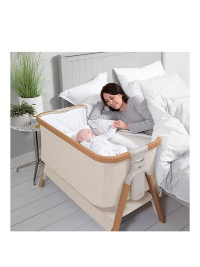 Stylish Bedside Crib - Scandinavian Walnut/Ecru