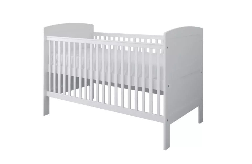 Cot 3 in 1 Baby White Bed New Large Reggie Mattress not included